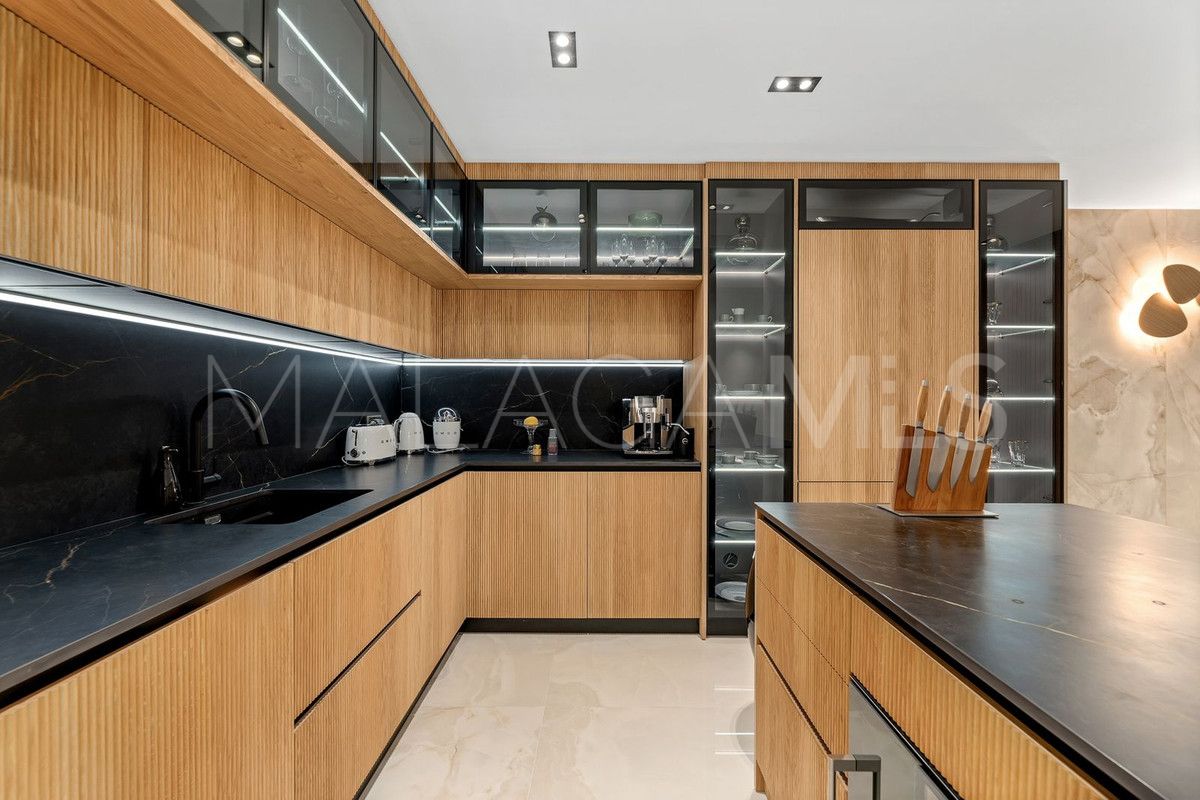 Erdgeschosswohnung for sale in Estepona