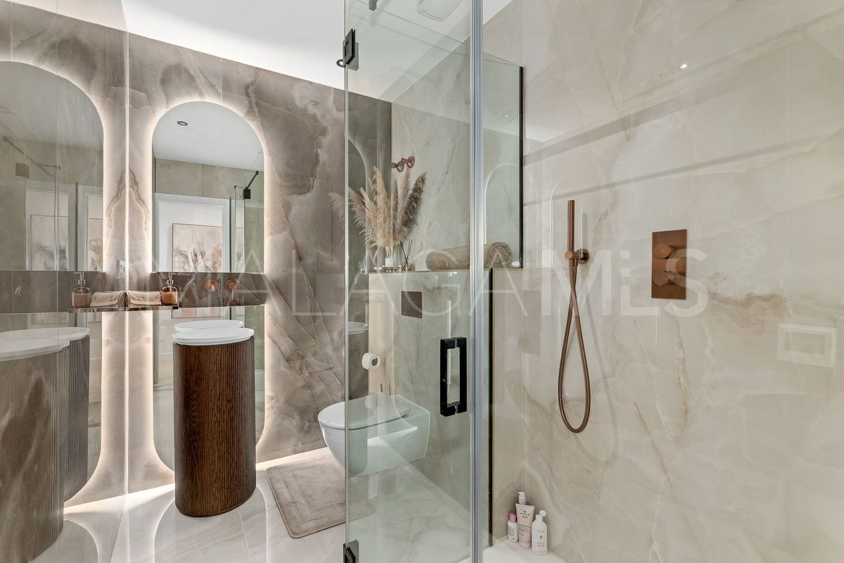 Erdgeschosswohnung for sale in Estepona