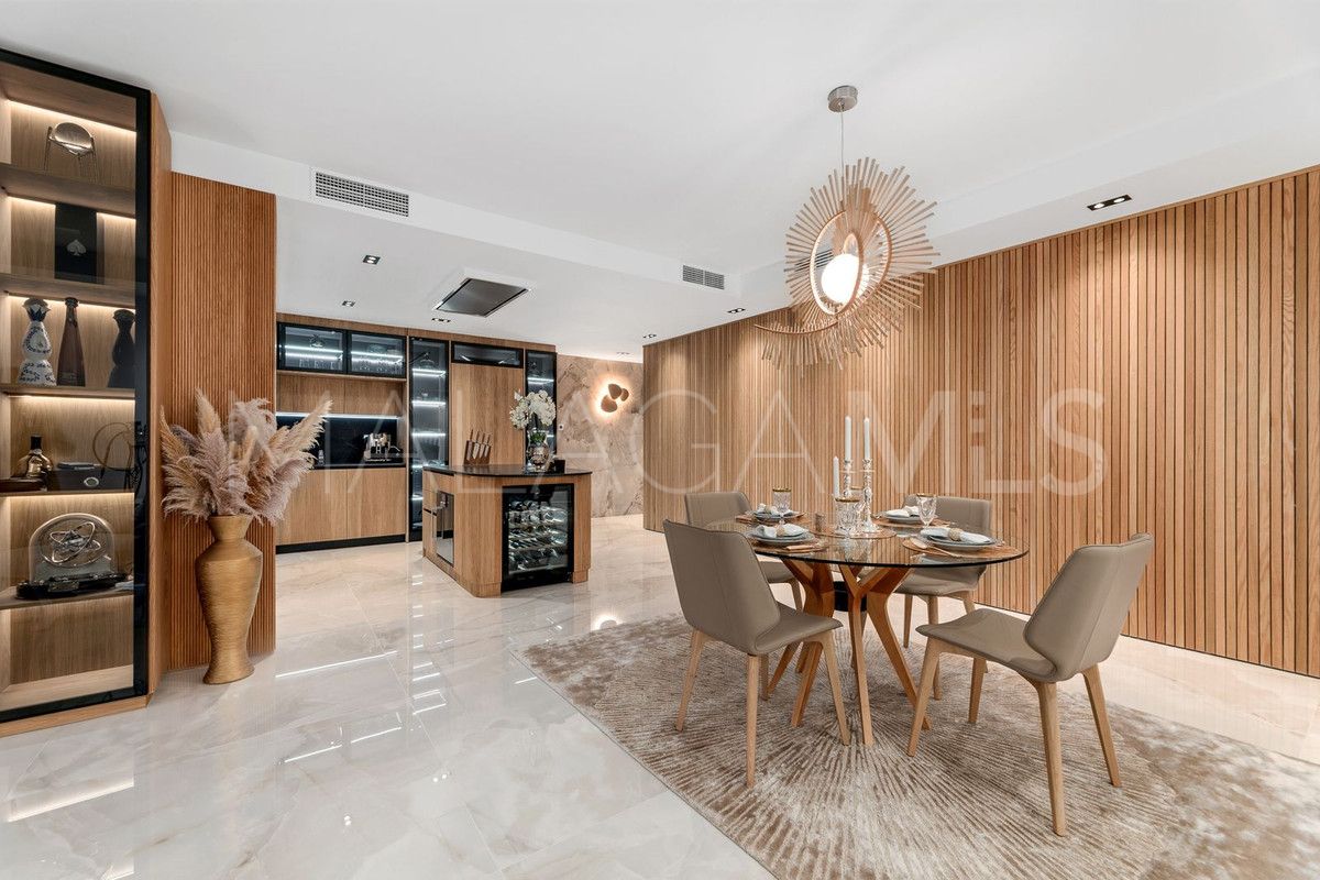 Erdgeschosswohnung for sale in Estepona