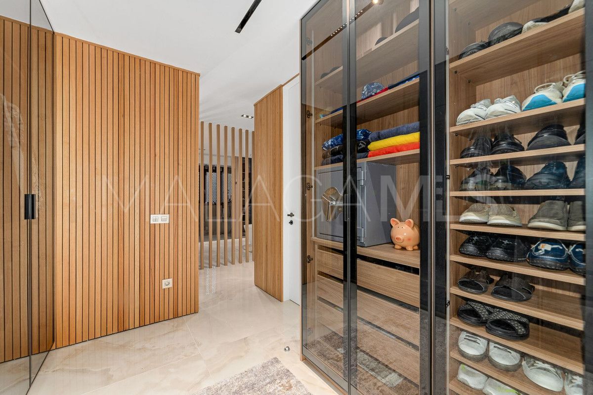 Erdgeschosswohnung for sale in Estepona