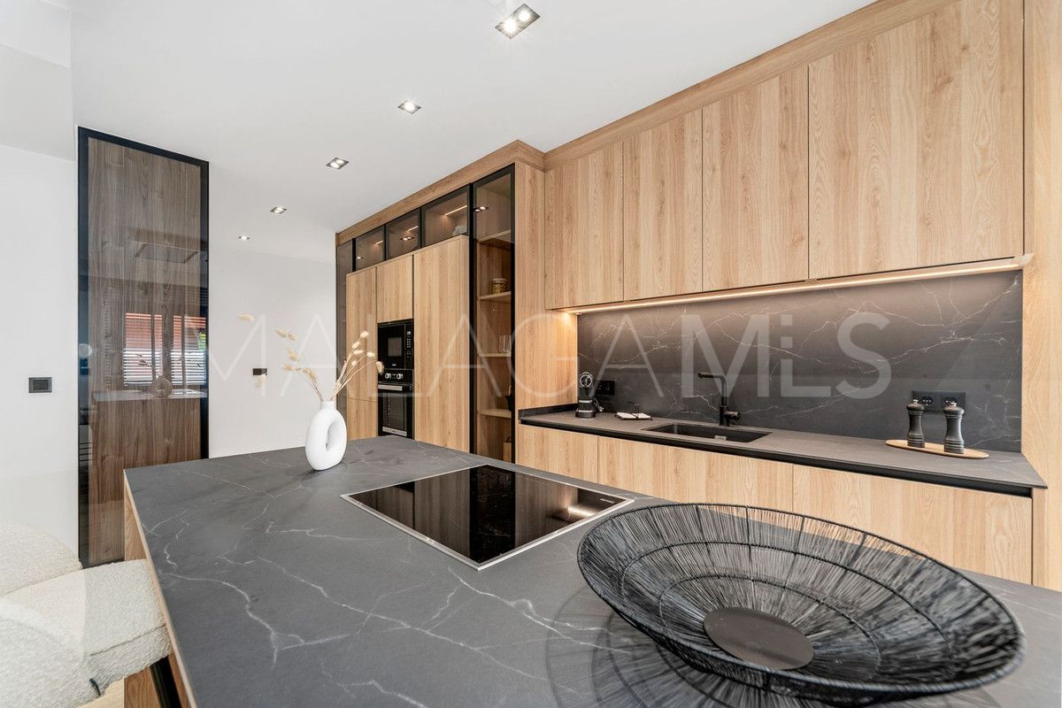 Appartement rez de chaussée for sale in Estepona