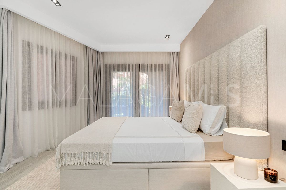 Appartement rez de chaussée for sale in Estepona