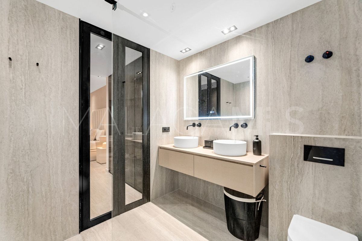 Erdgeschosswohnung for sale in Estepona