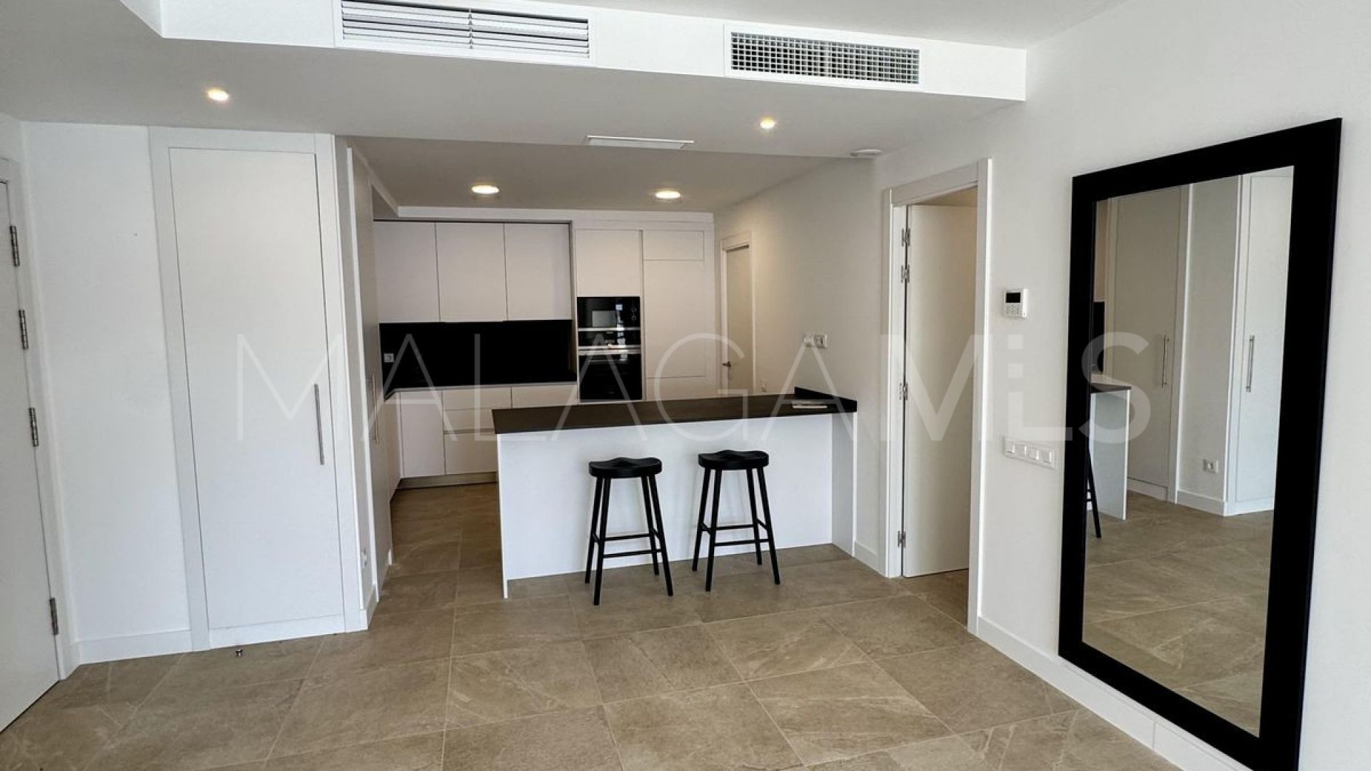 For sale Estepona ground floor apartment with 2 bedrooms