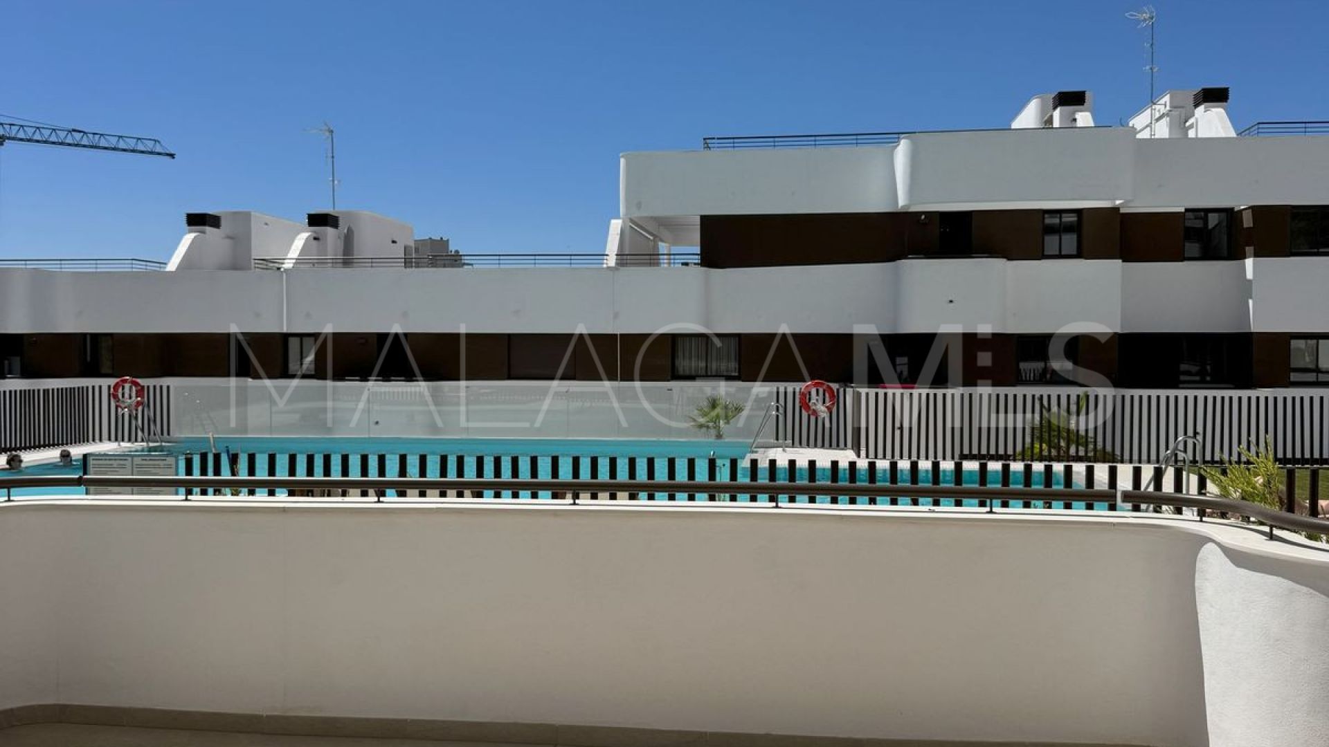 Appartement rez de chaussée for sale in Estepona