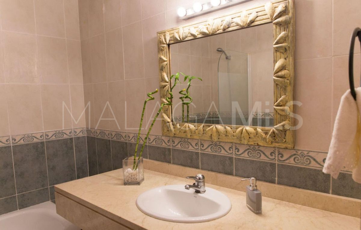 Apartment in Manilva for sale