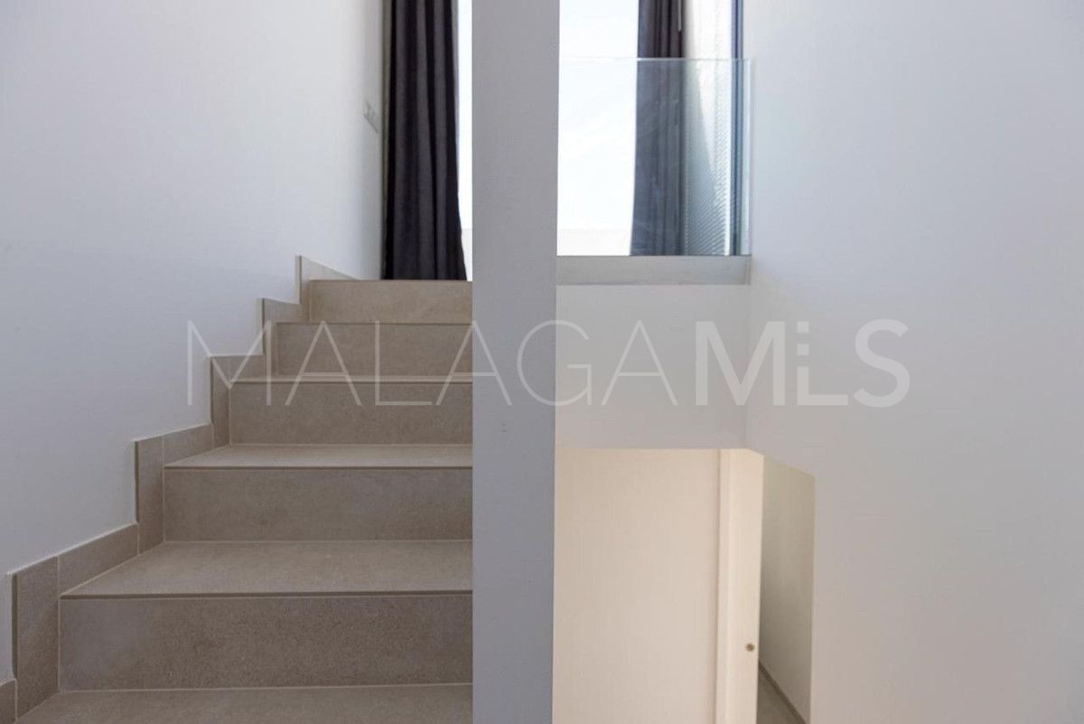 For sale Estepona 2 bedrooms apartment