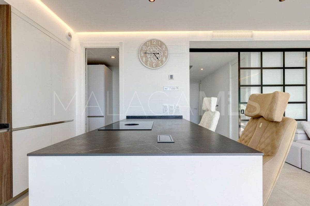 For sale Estepona 2 bedrooms apartment