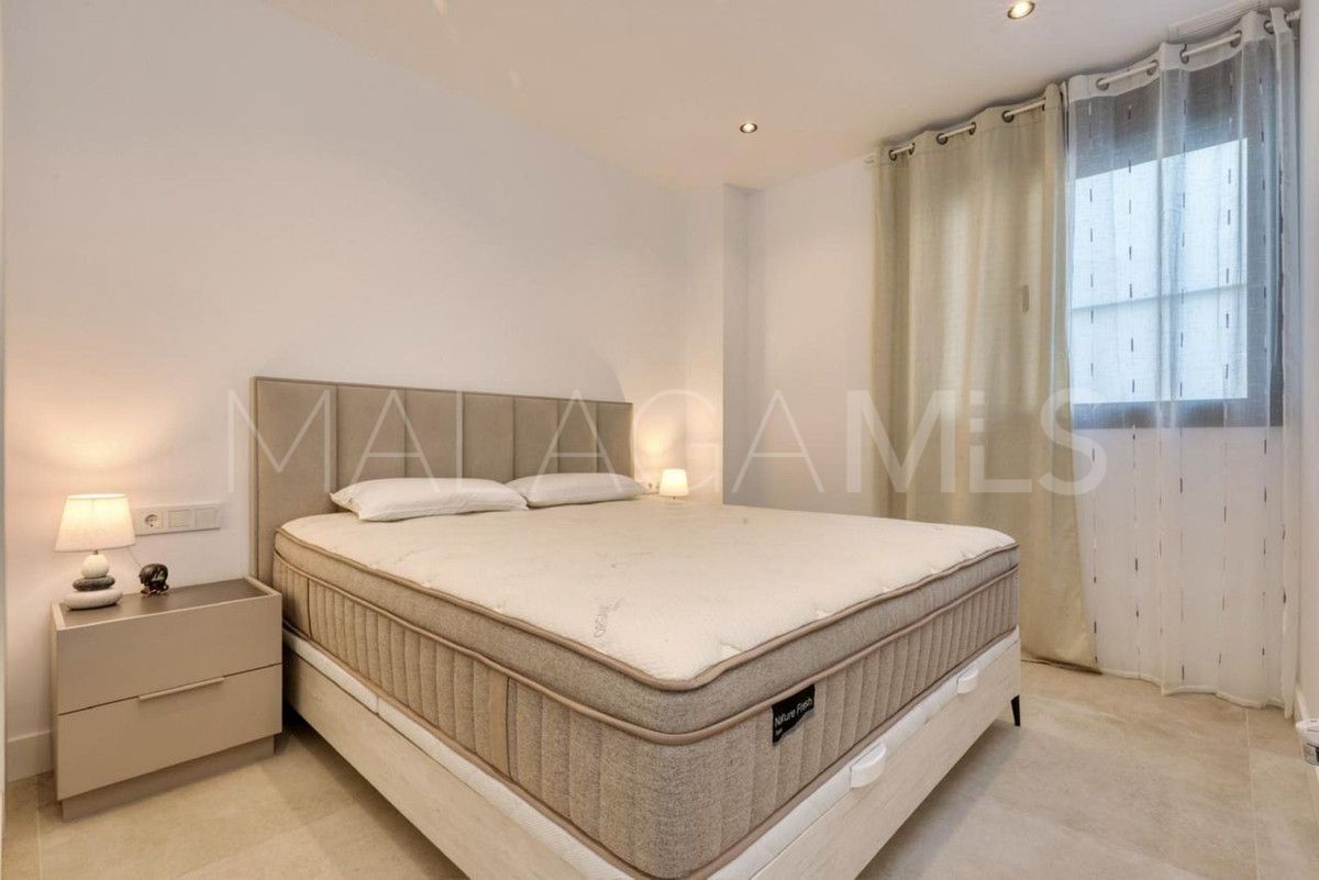 For sale Estepona 2 bedrooms apartment