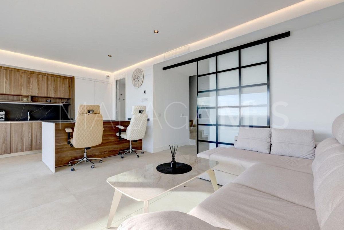 For sale Estepona 2 bedrooms apartment