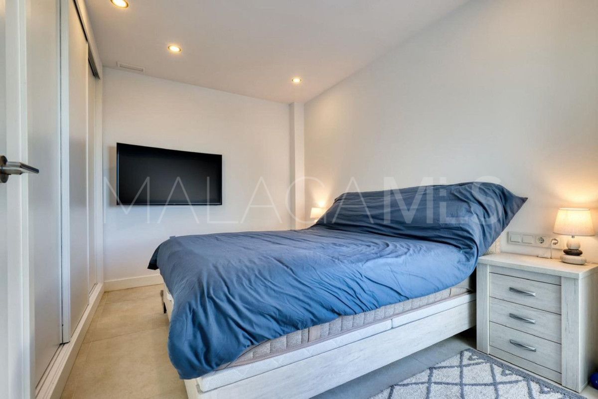 For sale Estepona 2 bedrooms apartment