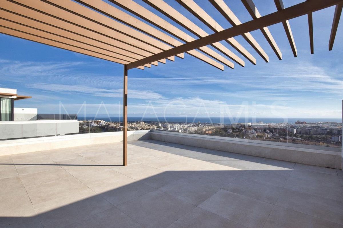 For sale Estepona 2 bedrooms apartment