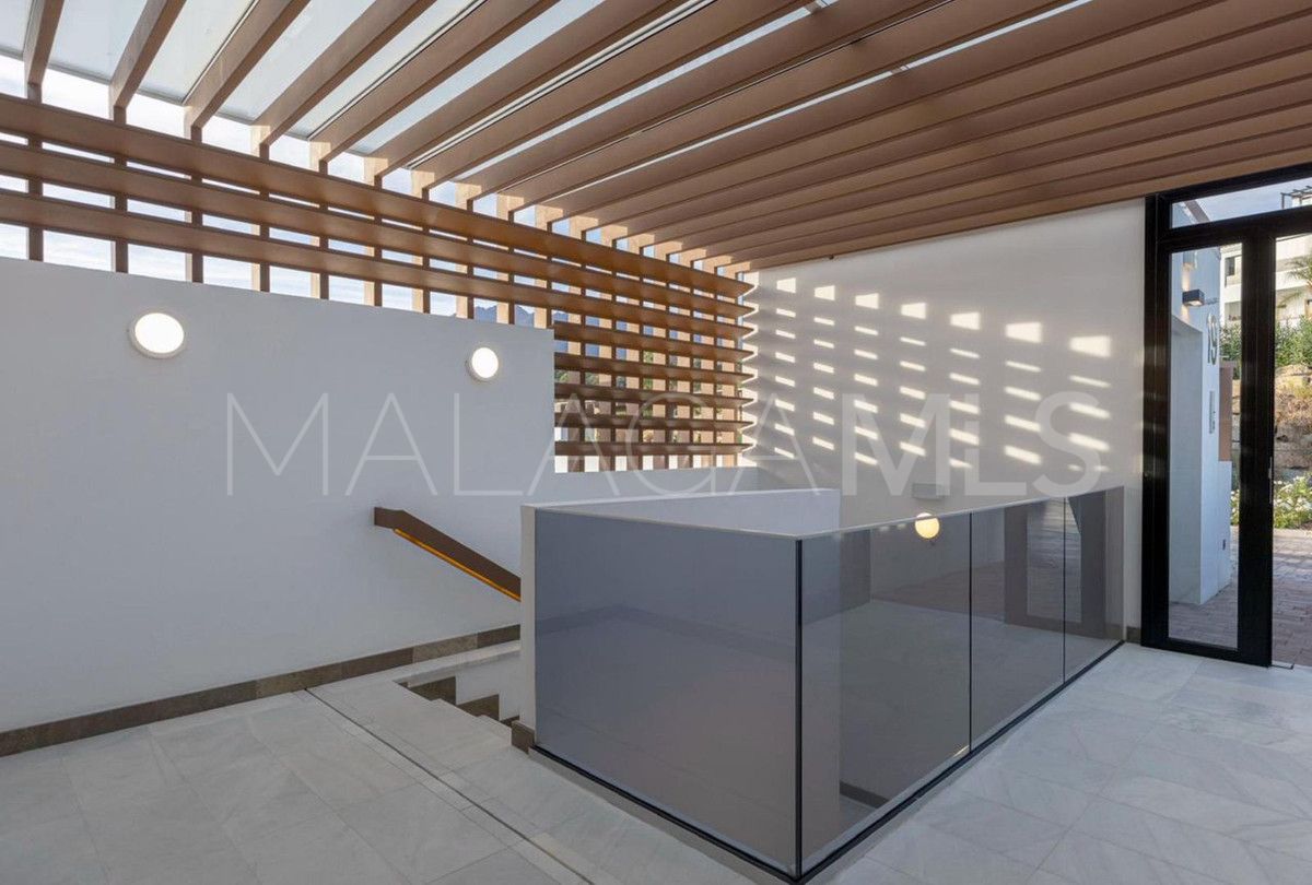 For sale Estepona 2 bedrooms apartment