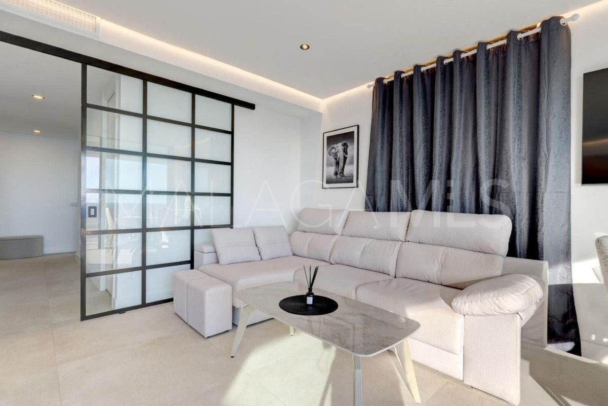 For sale Estepona 2 bedrooms apartment