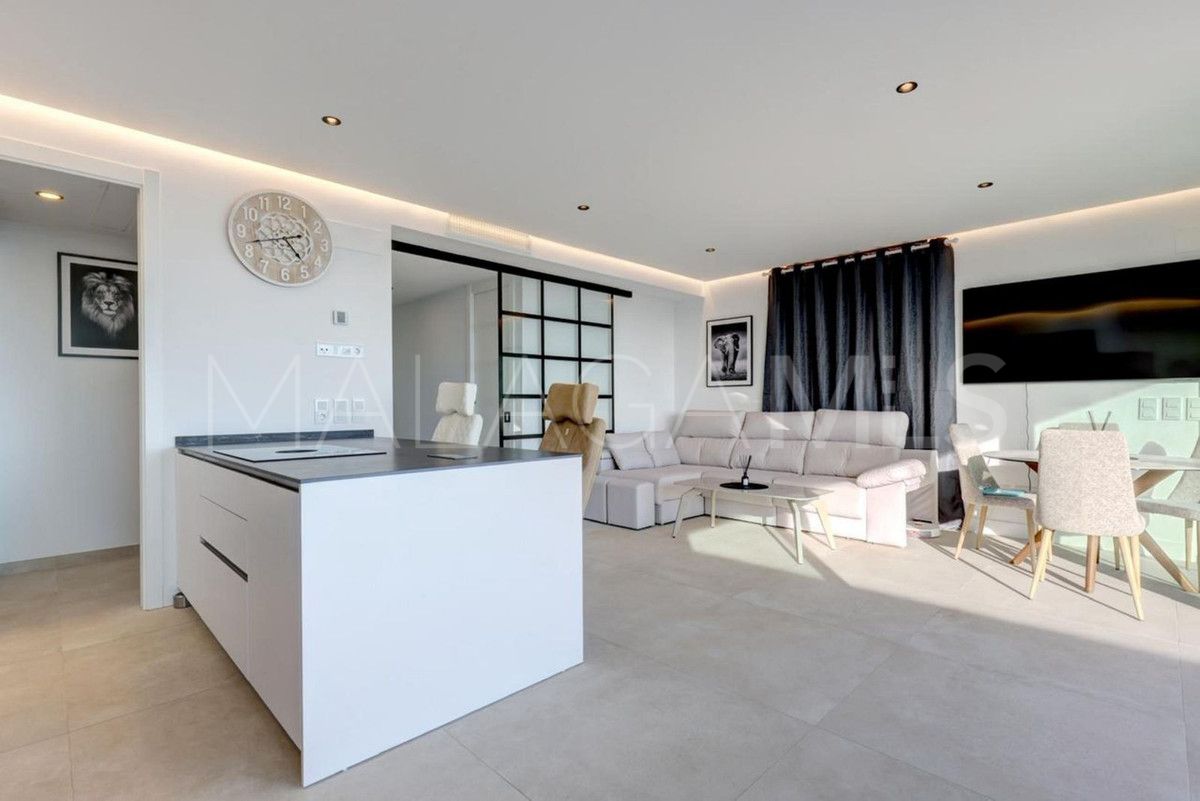 For sale Estepona 2 bedrooms apartment