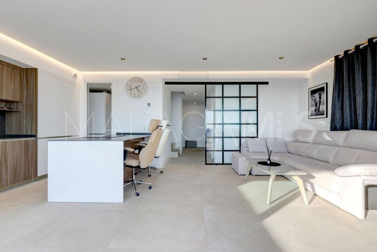 For sale Estepona 2 bedrooms apartment