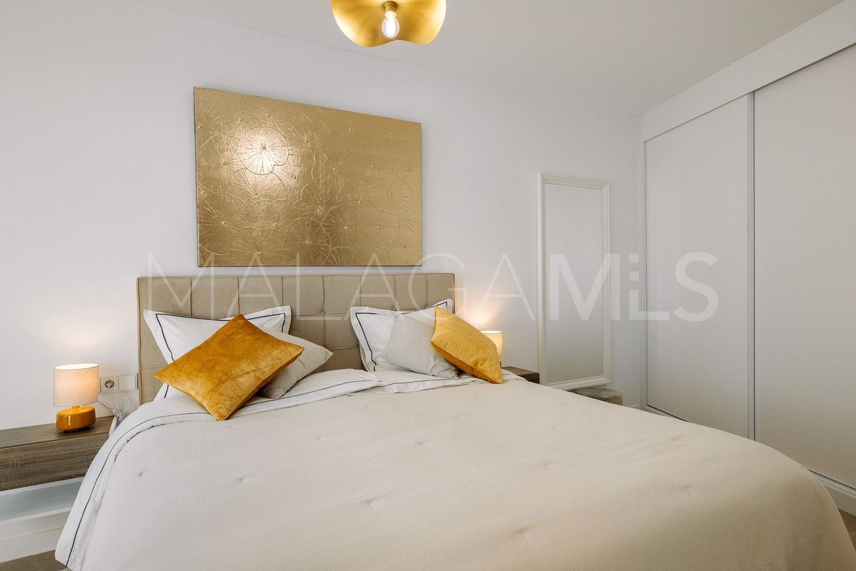 Maison de ville for sale in Estepona