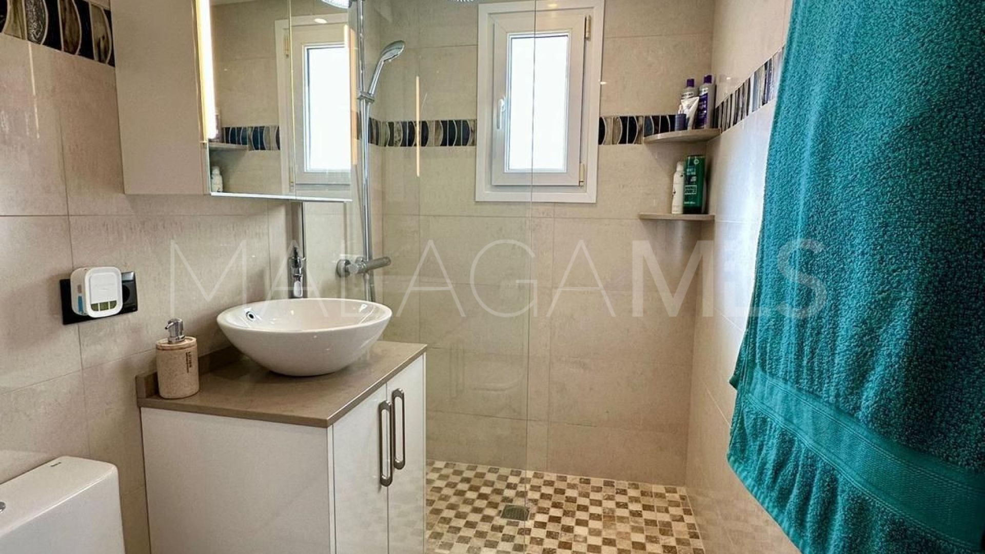 Villa for sale in Estepona
