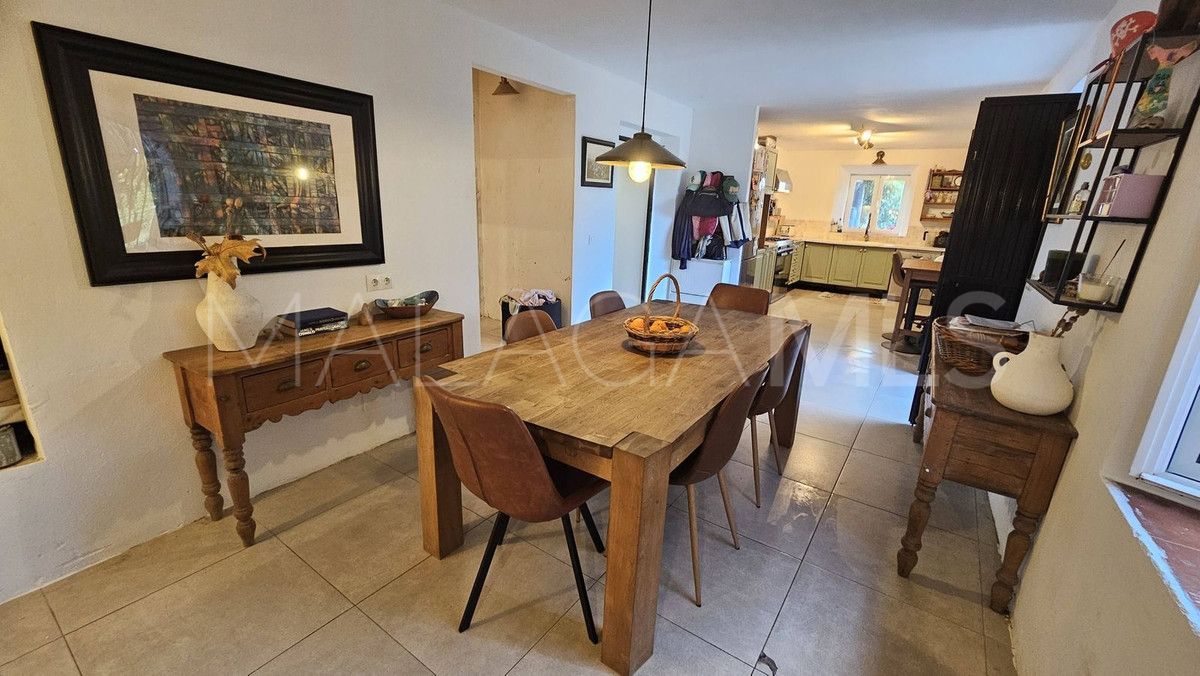 Villa for sale in Monda