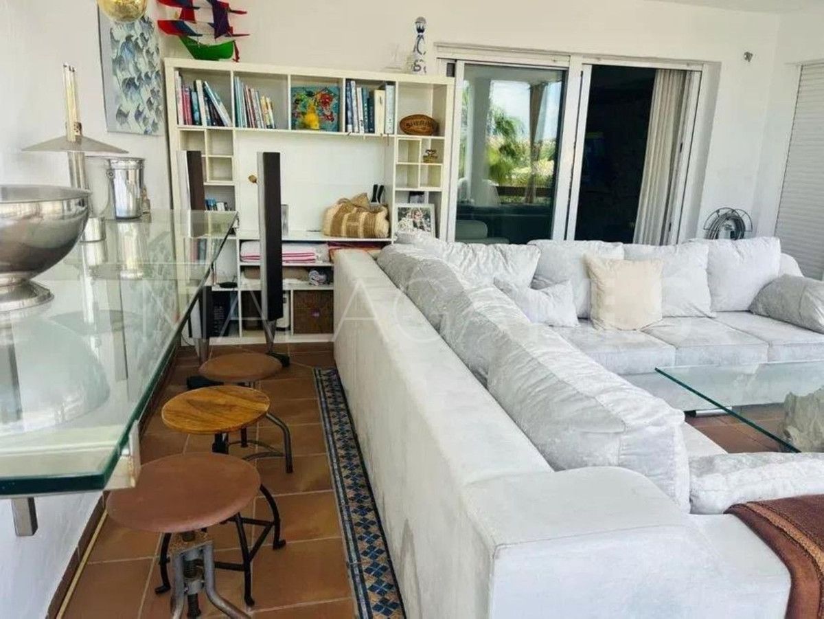 Appartement rez de chaussée for sale in Estepona