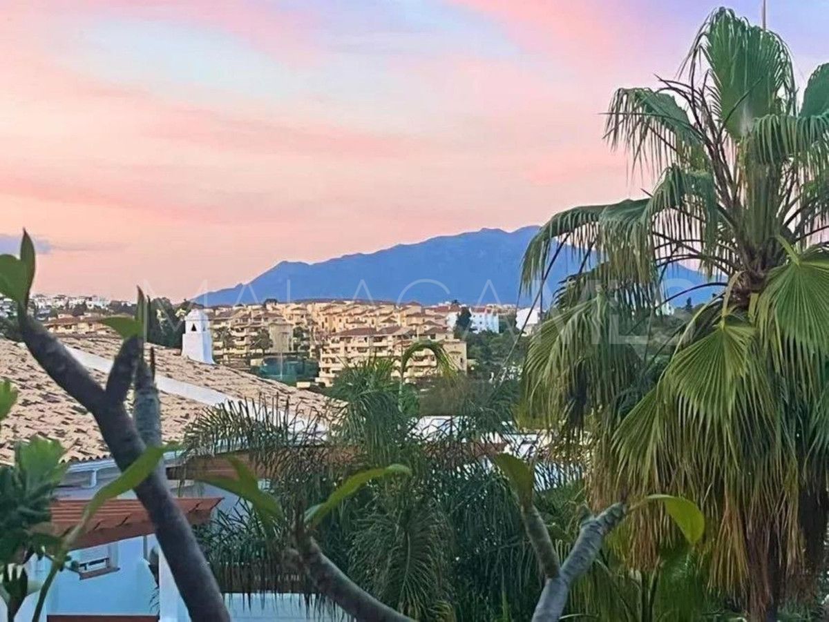 Appartement rez de chaussée for sale in Estepona