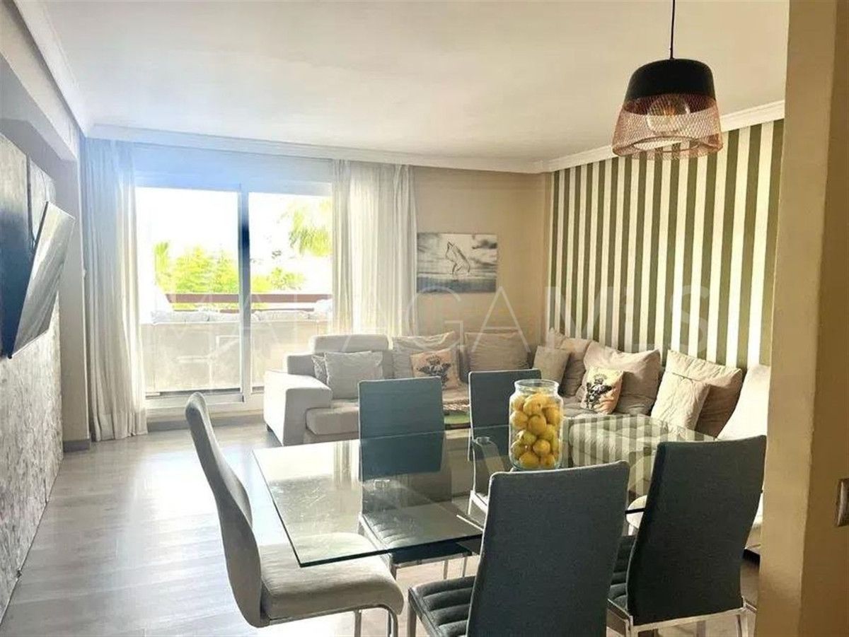 Appartement rez de chaussée for sale in Estepona