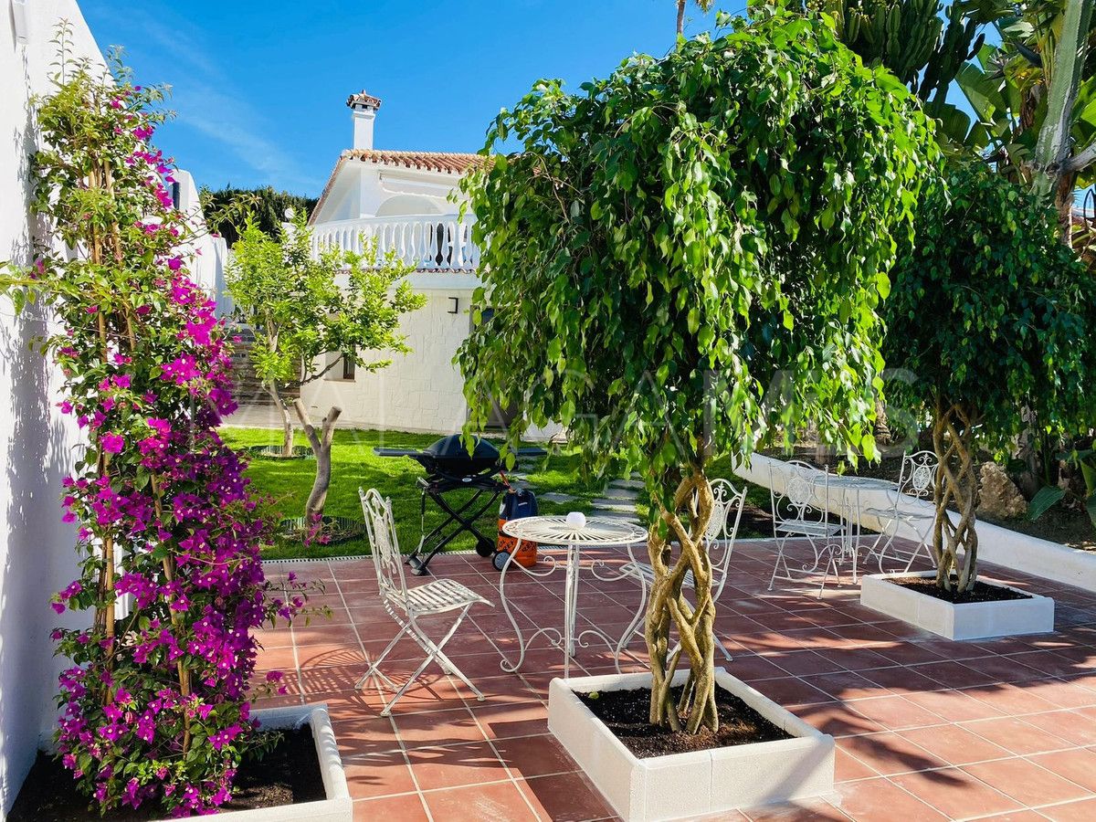 Villa for sale in Marbella City