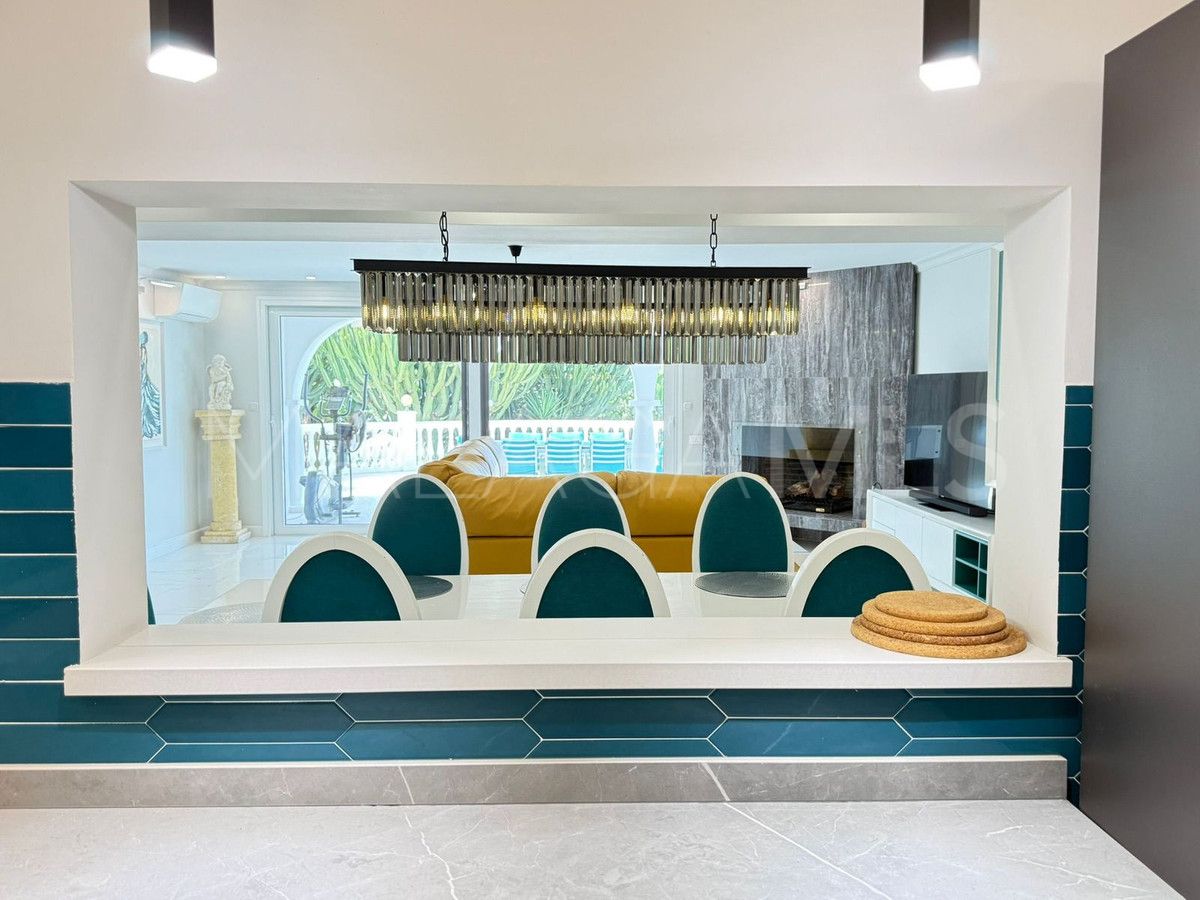 Villa for sale in Marbella City