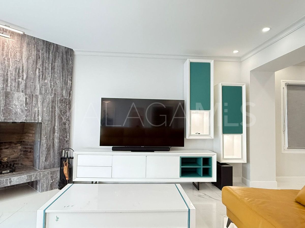 Villa for sale in Marbella City