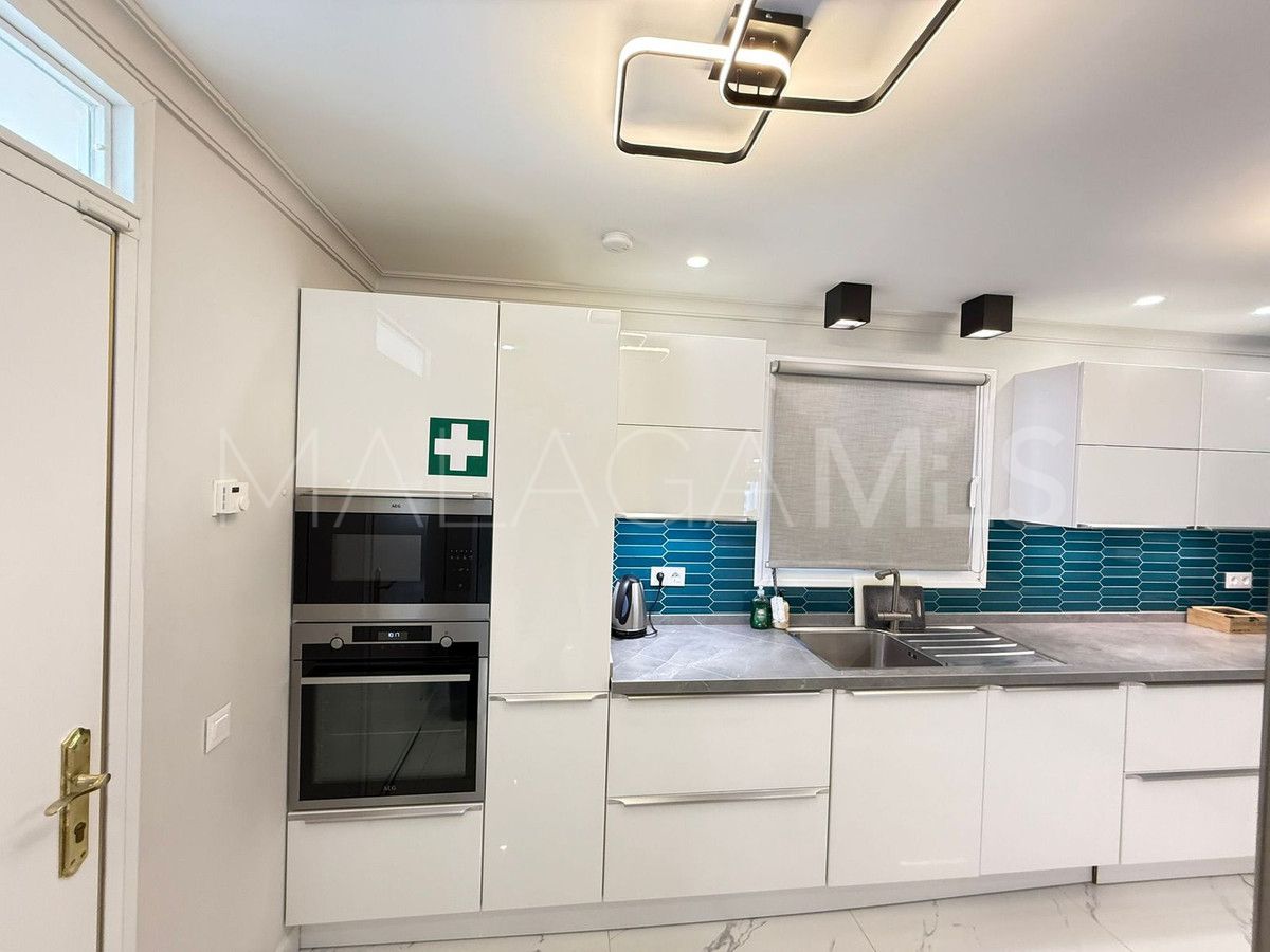 Villa for sale in Marbella City