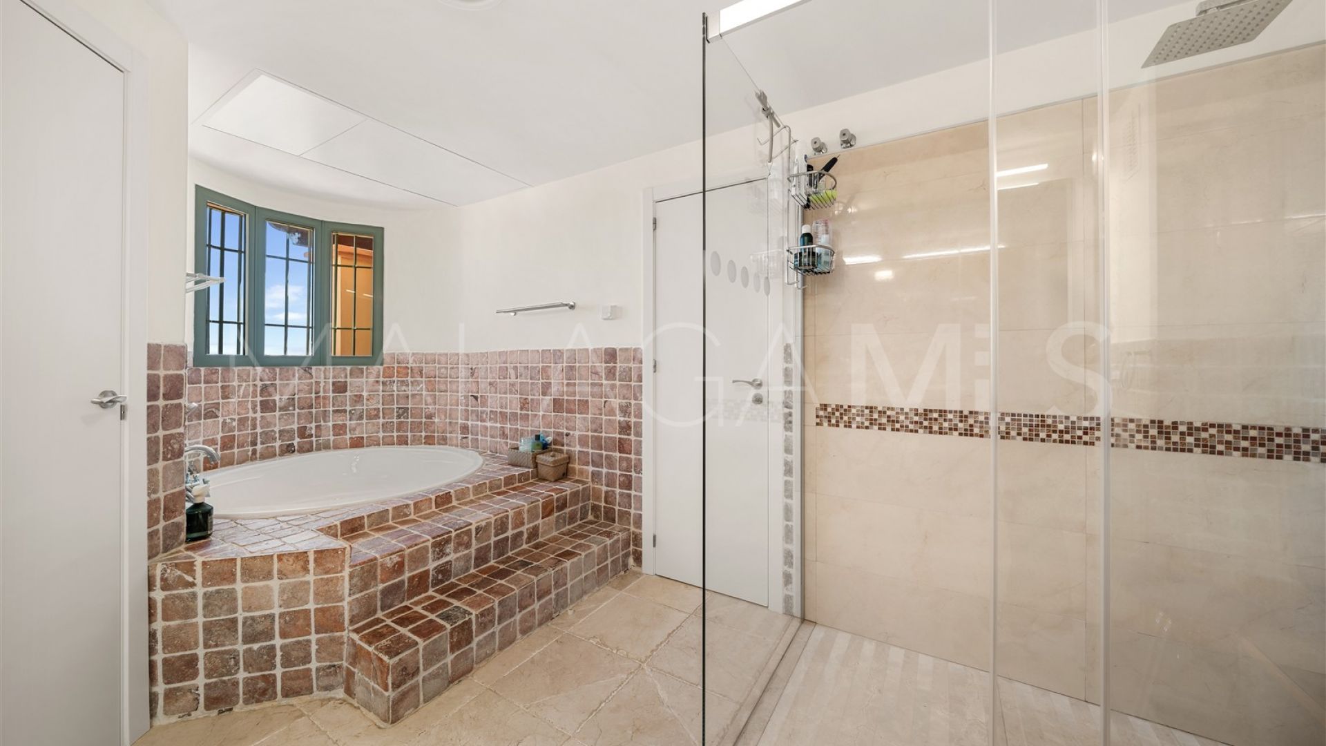 Duplex penthouse for sale in Four Seasons