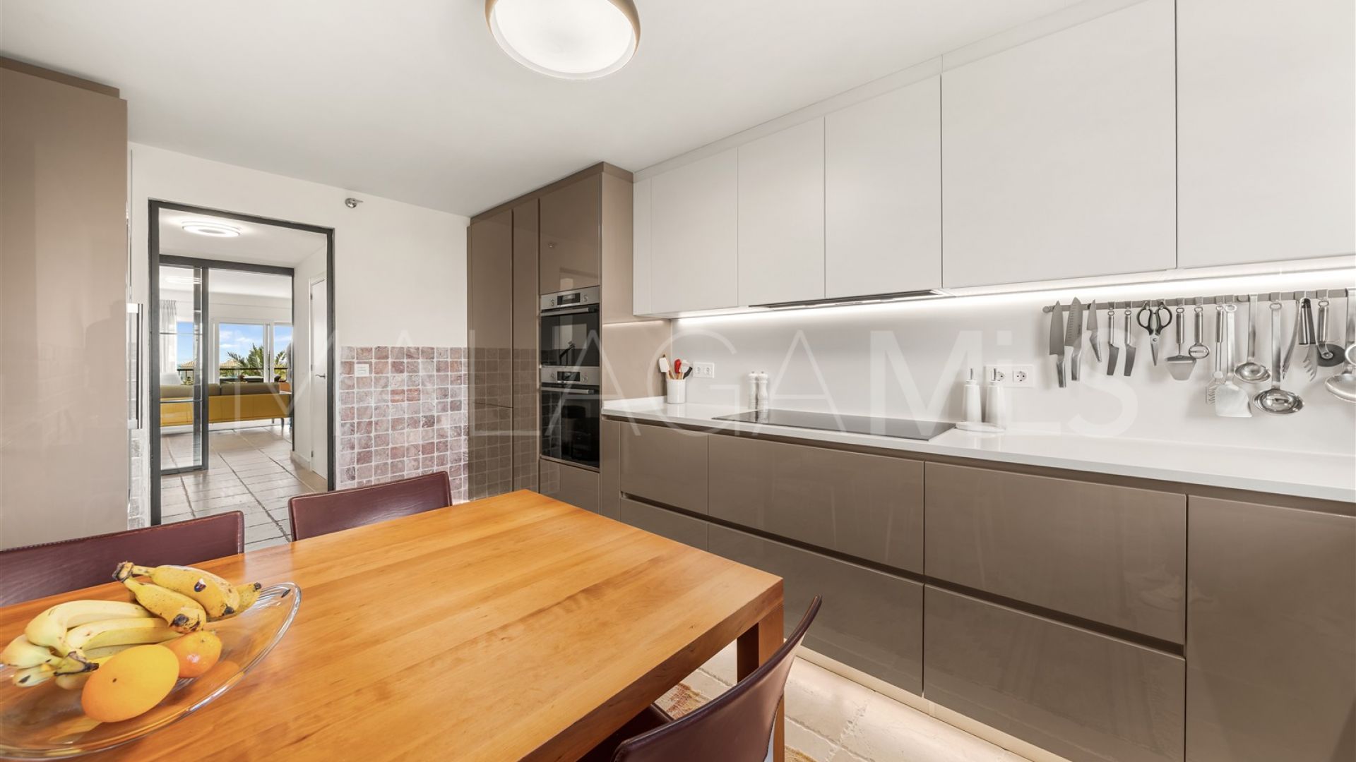 Duplex penthouse for sale in Four Seasons