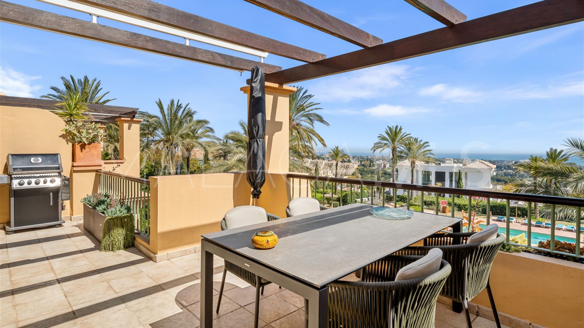 Duplex penthouse for sale in Four Seasons