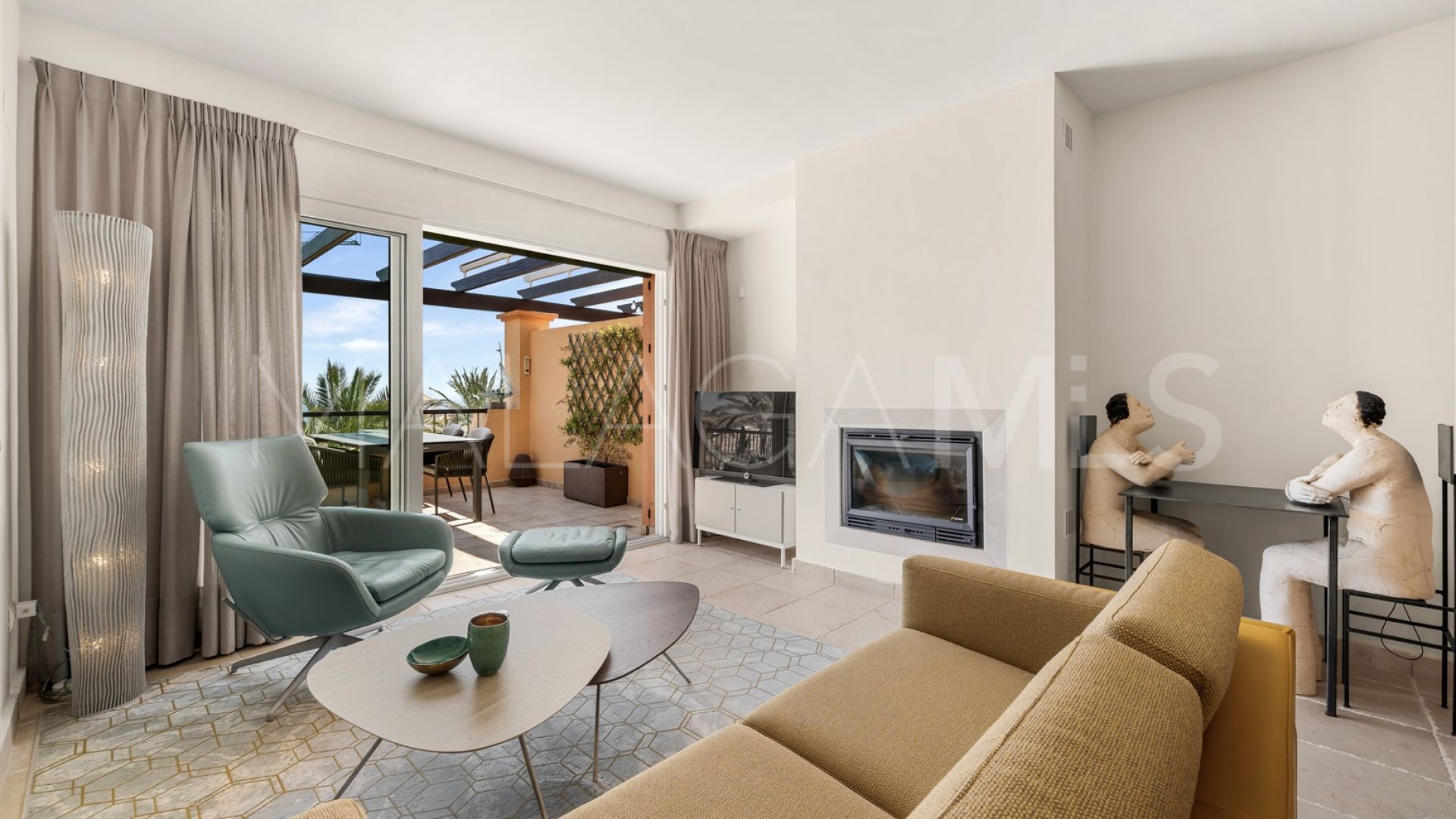 Duplex penthouse for sale in Four Seasons