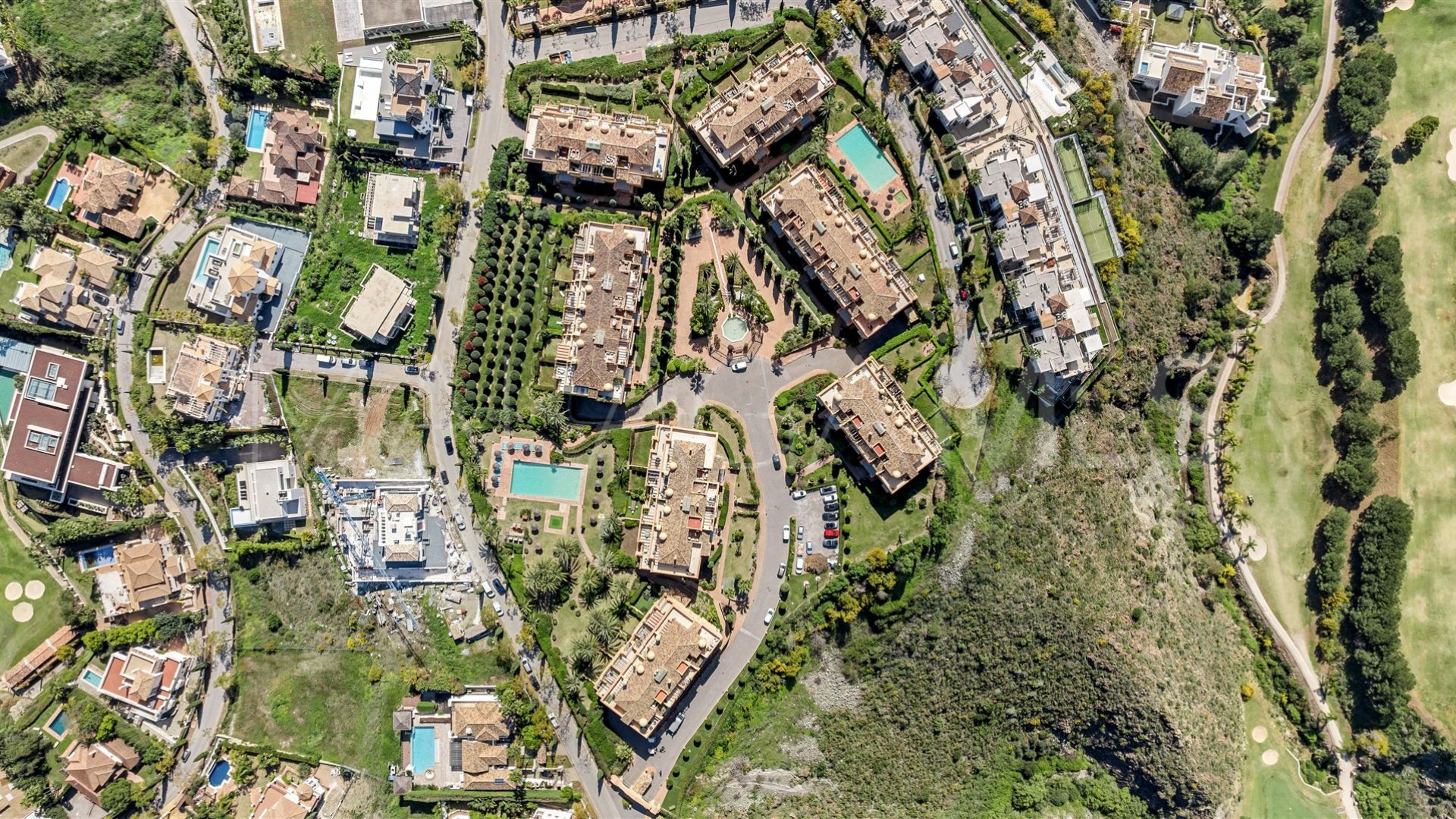 Duplex penthouse for sale in Four Seasons