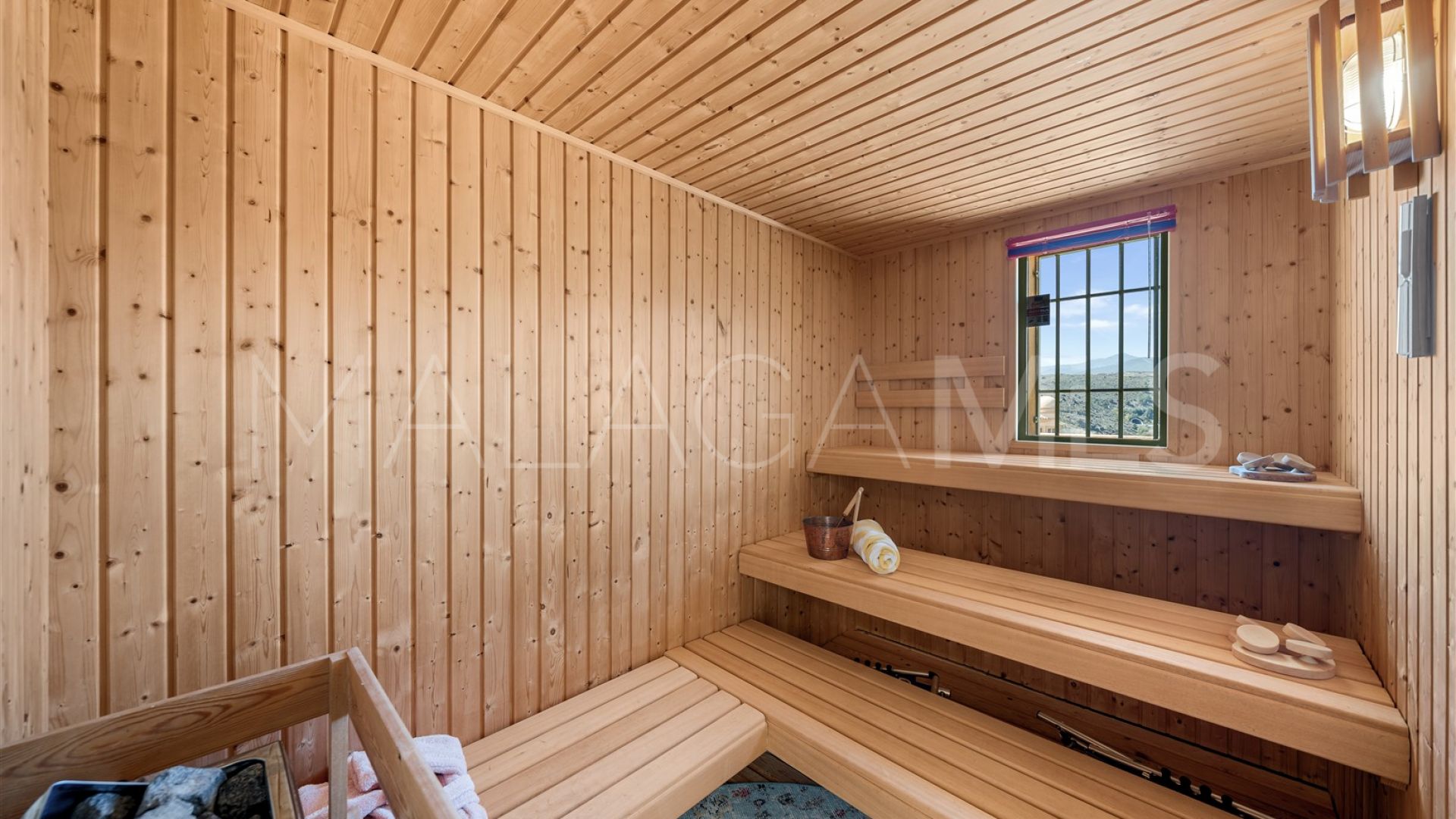 Duplex penthouse for sale in Four Seasons