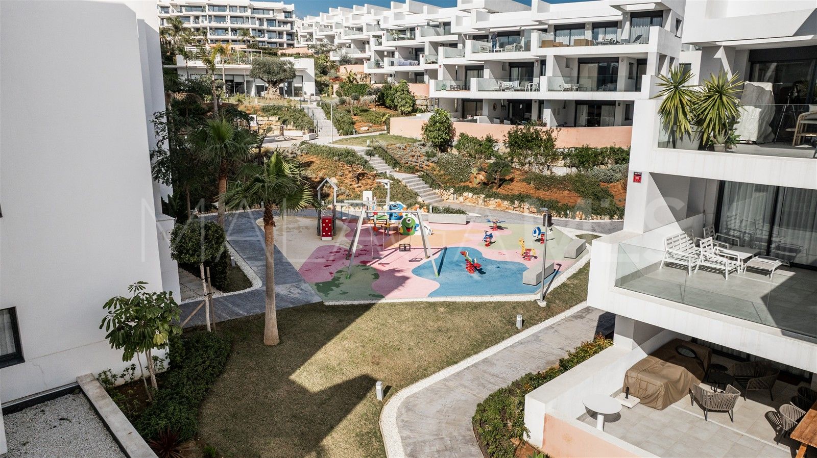 Appartement rez de chaussée for sale in Princesa Kristina