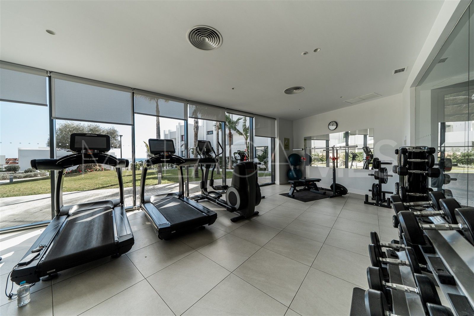 Appartement rez de chaussée for sale in Princesa Kristina