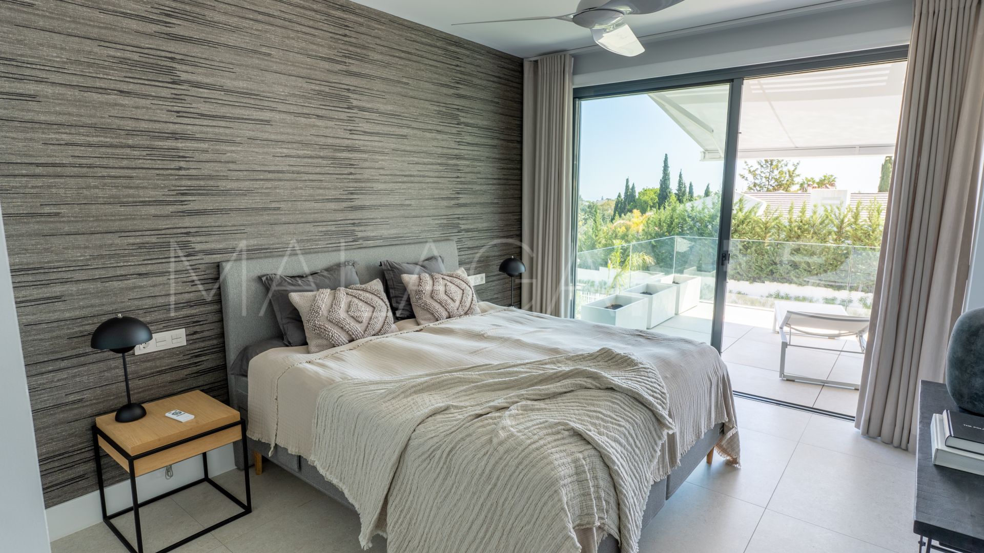 Lägenhet for sale in Aqualina