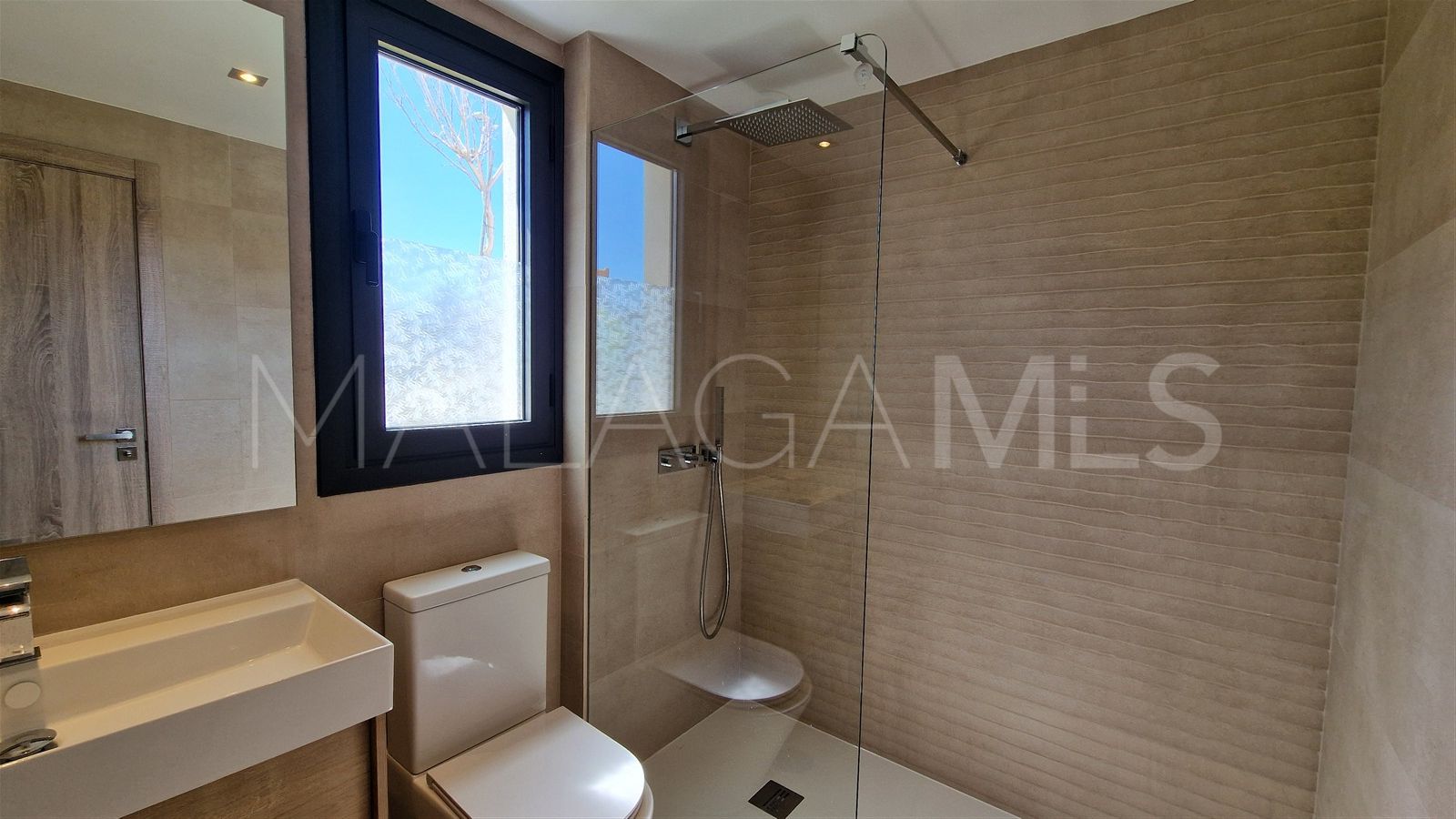 Erdgeschosswohnung for sale in Casares Playa
