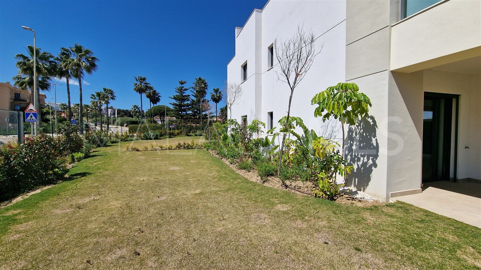 Erdgeschosswohnung for sale in Casares Playa