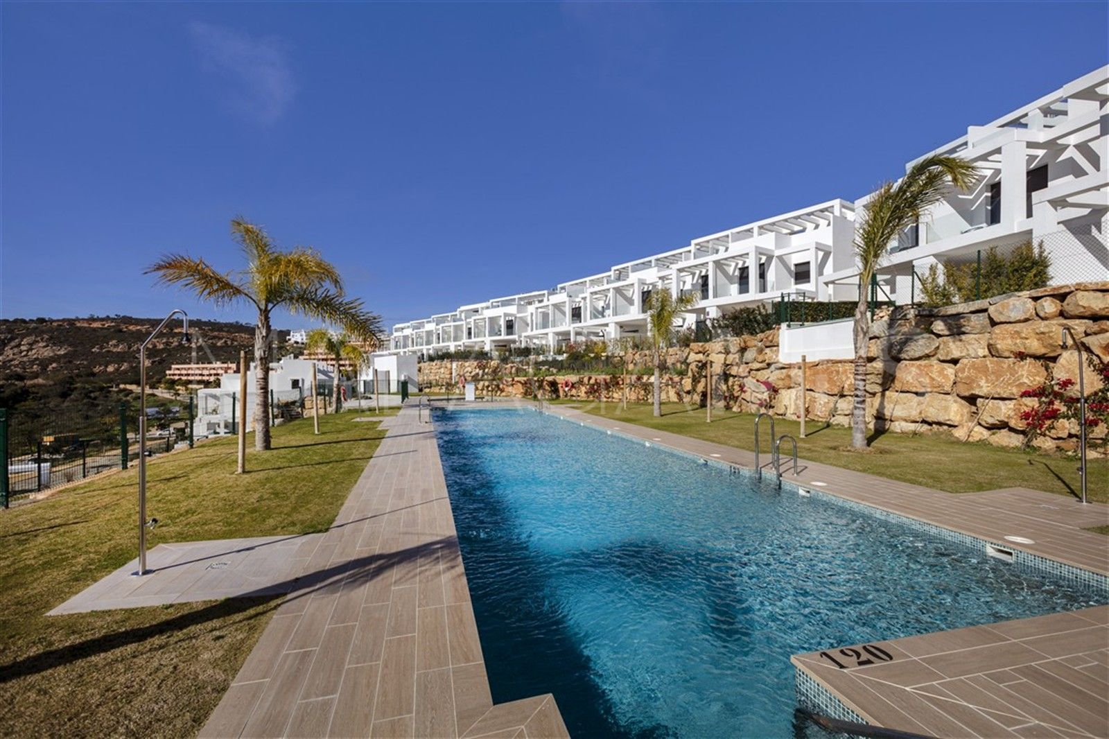 Maison de ville for sale in Bahia de las Rocas