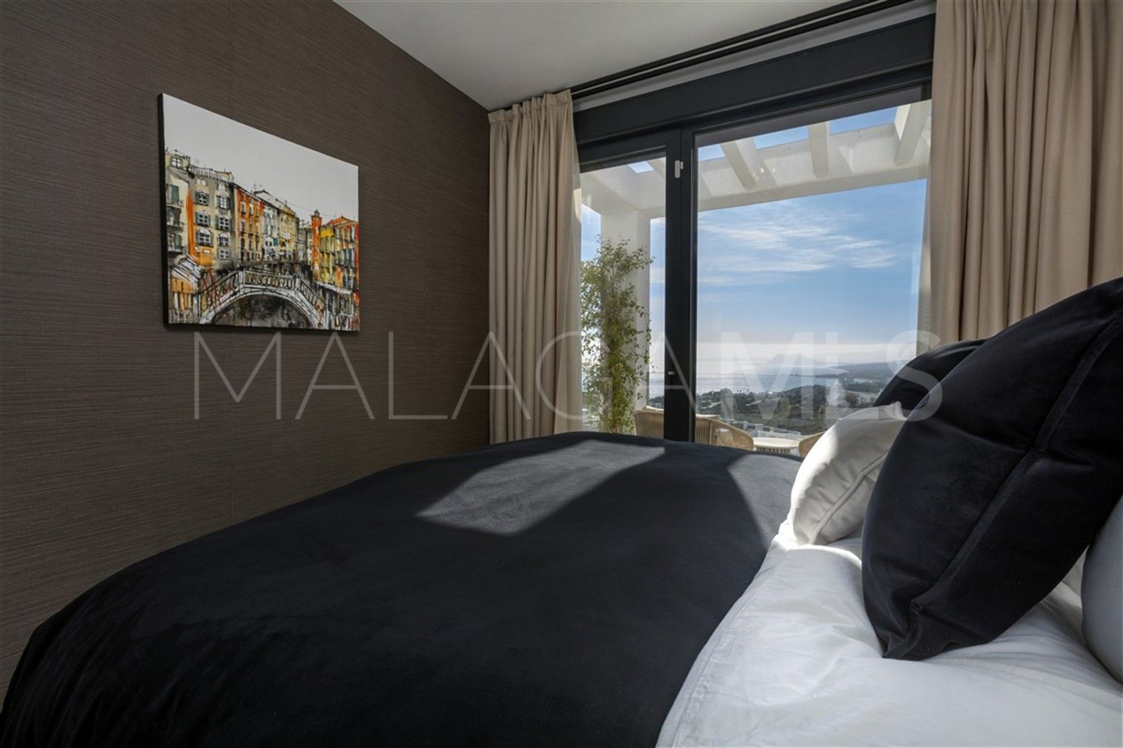 Maison de ville for sale in Bahia de las Rocas