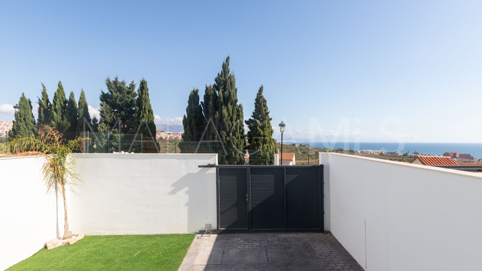 Reihenhaus for sale in Chullera