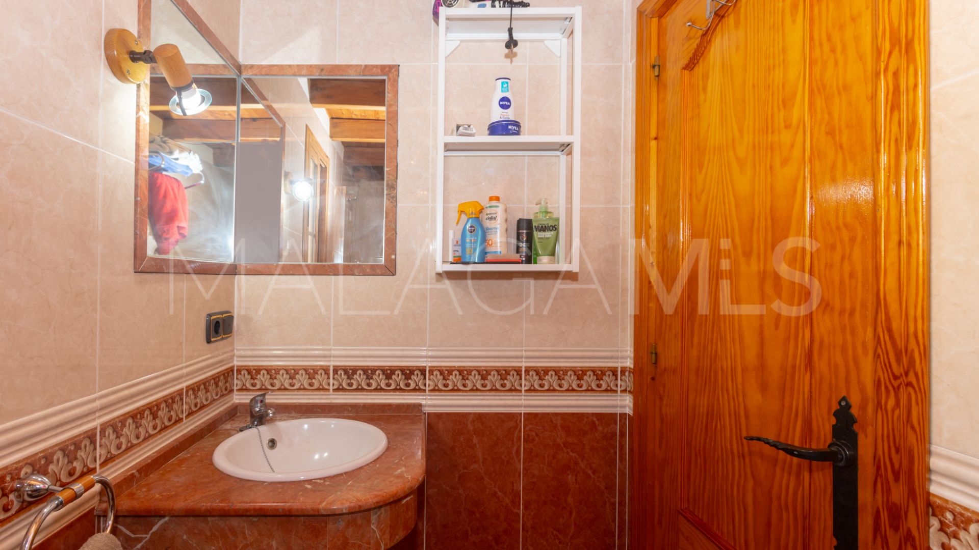 Se vende casa de campo in El Padron de 1 bedroom