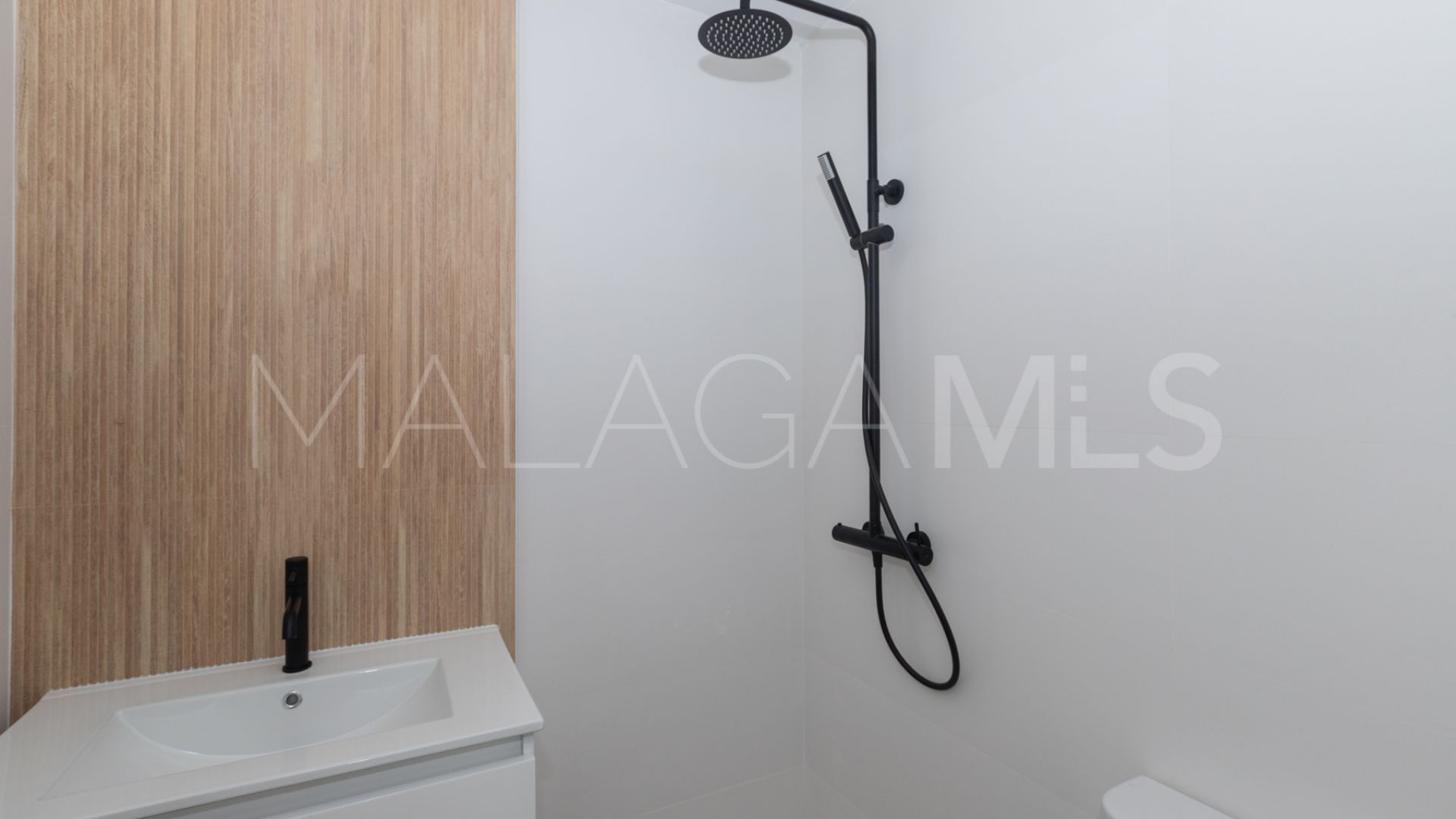 Reihenhaus for sale in Chullera