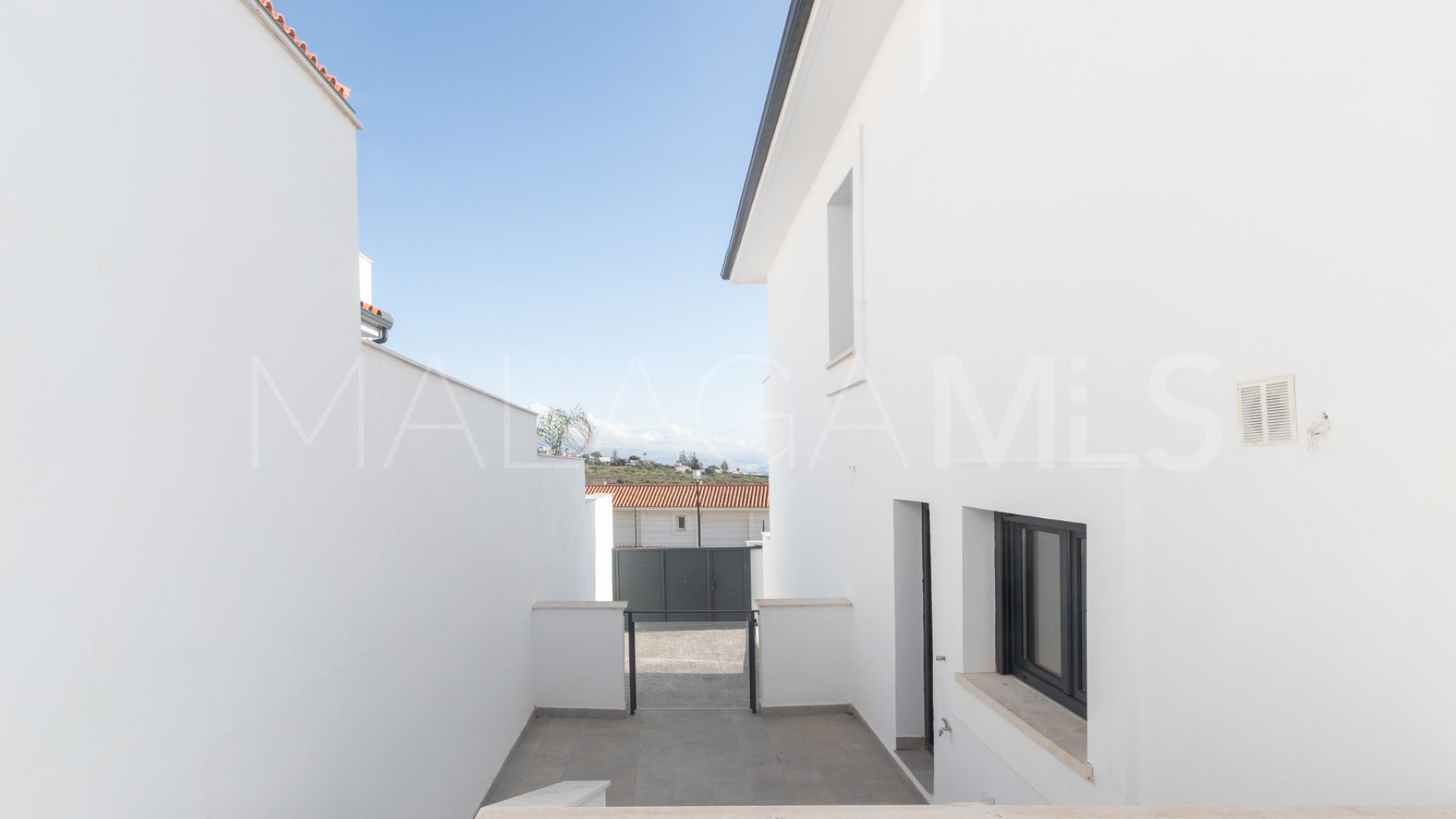 Reihenhaus for sale in Chullera