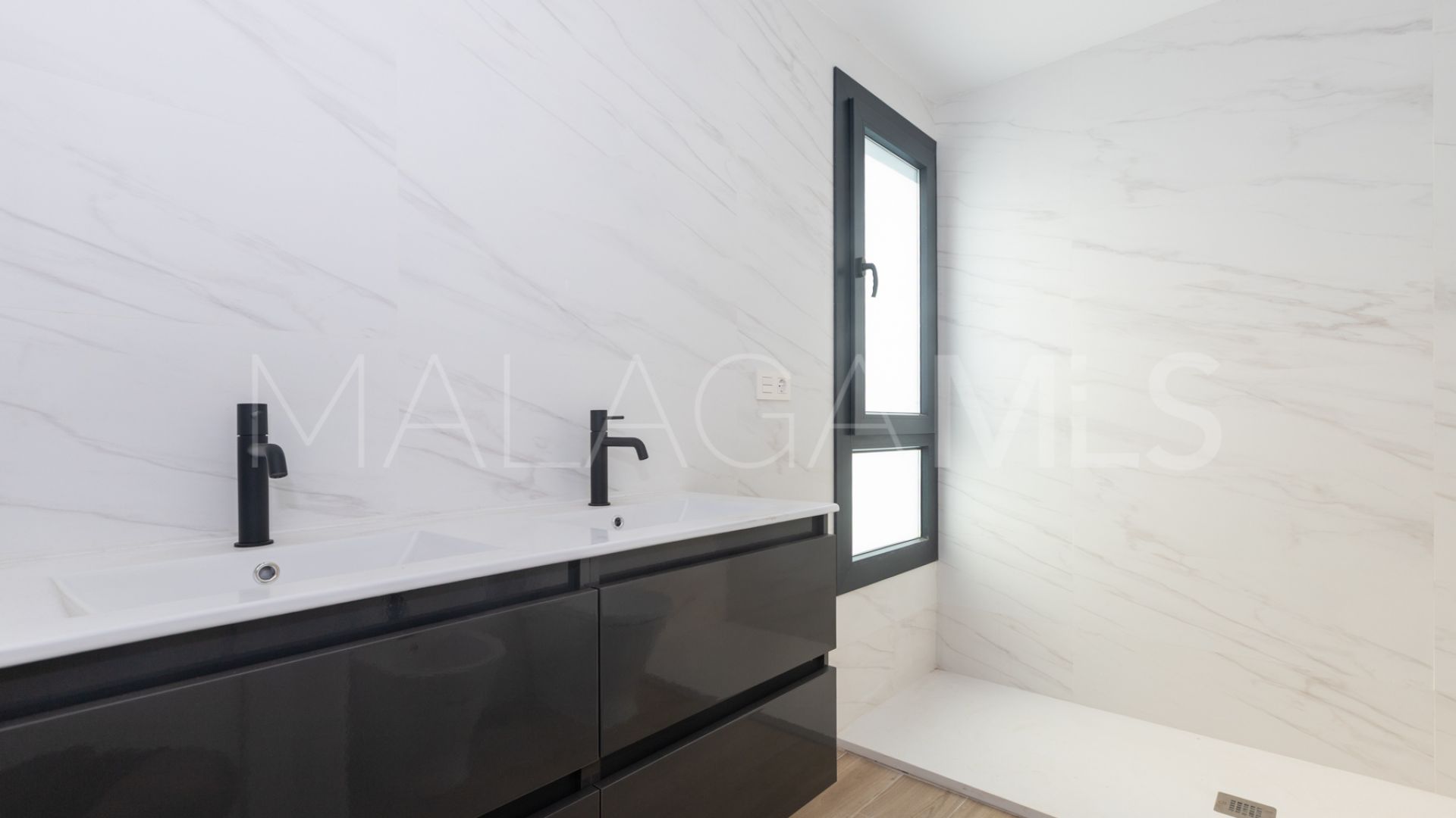 Reihenhaus for sale in Chullera
