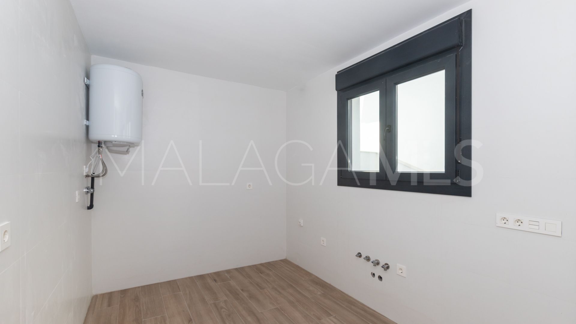 Reihenhaus for sale in Chullera