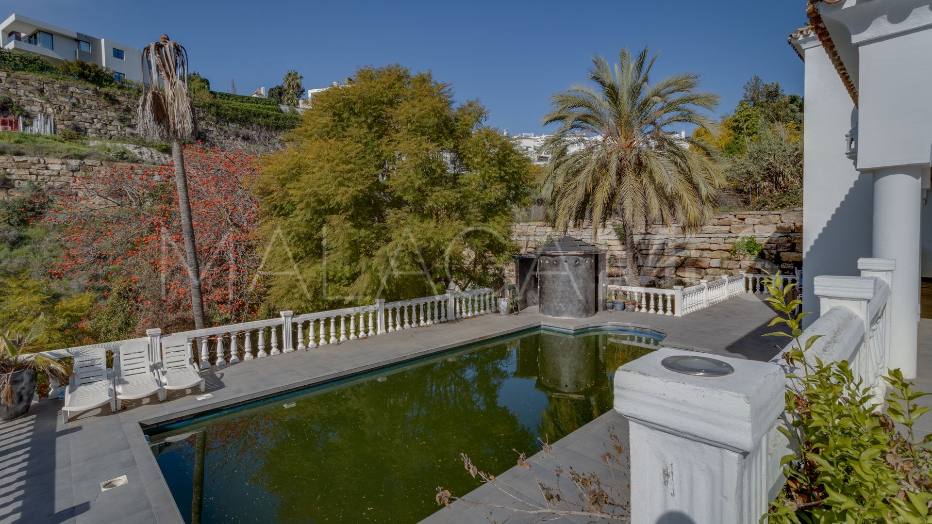 Villa for sale in Paraiso Alto